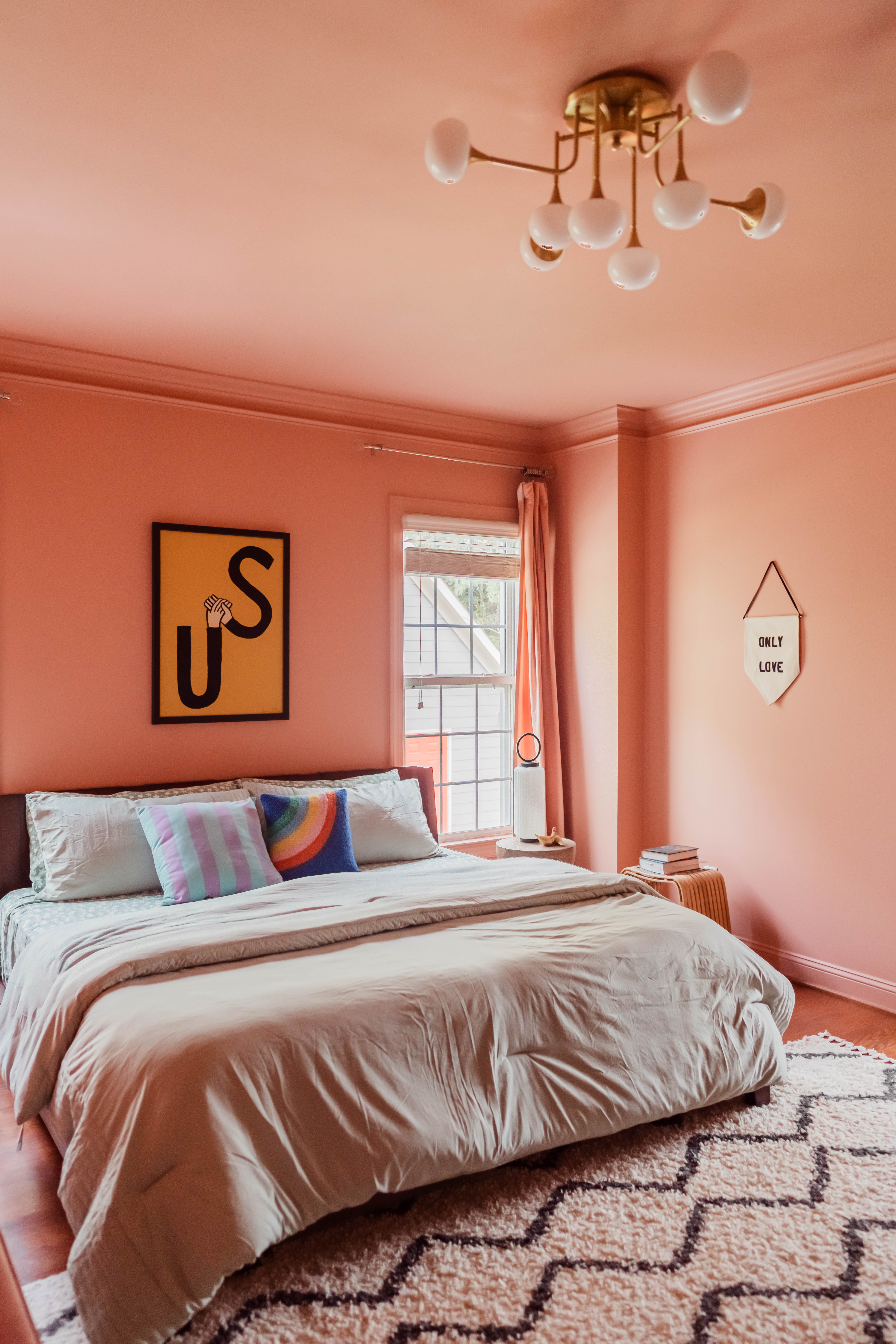 delicious pink bedroom