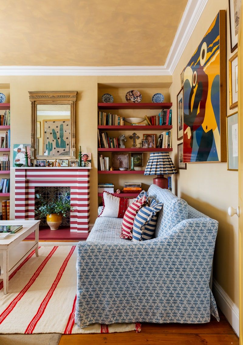 Alice Palmer's living room