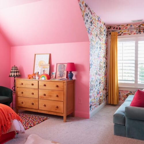 girl's pink room