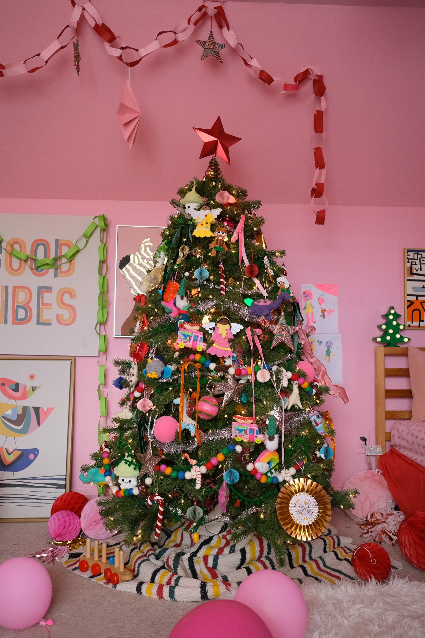 christmas tree in kid's room