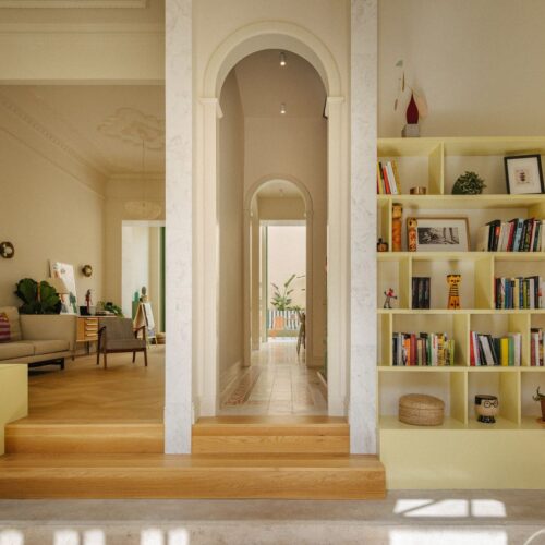 Casa Hotelito-design by Fiveohfive #bookshelf #livingroom