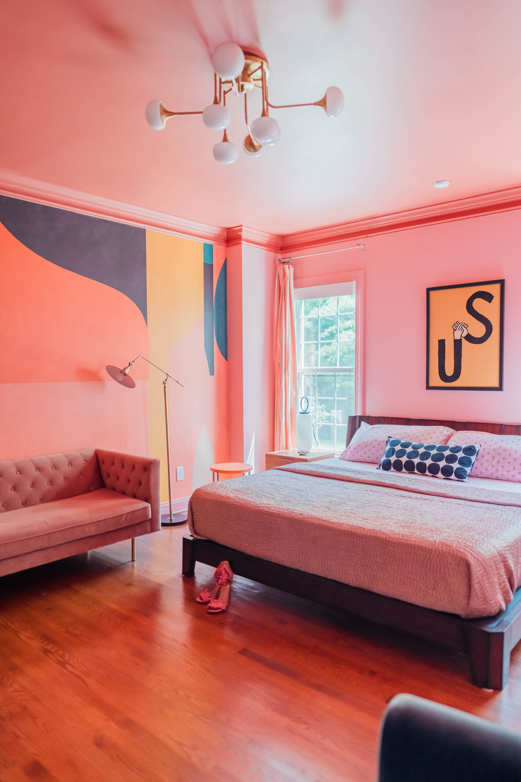 pink modern bedroom